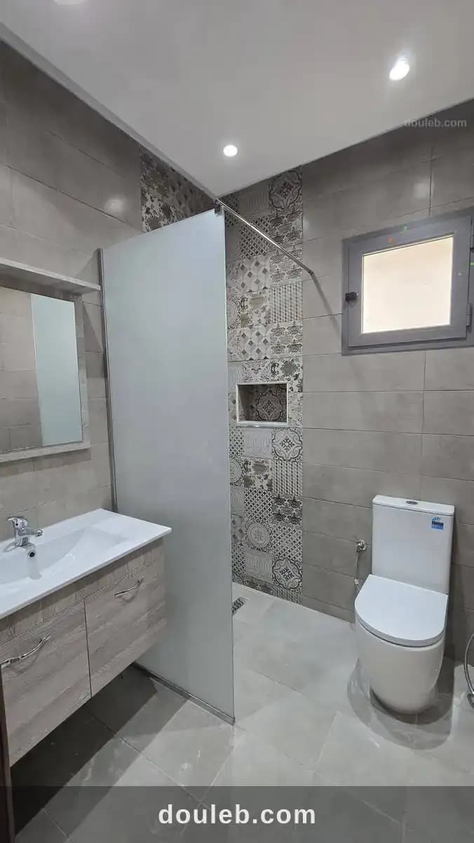 S plus 2 au 1er etage - Miniature 2