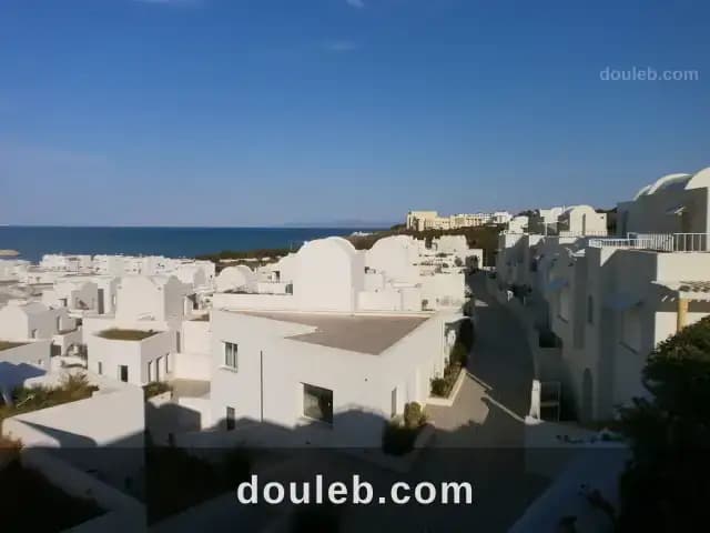 Beau duplex avec vue sur mer à Tunis