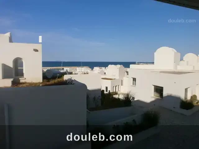 Bel appartement avec vue sur mer et terrasse à Tunis