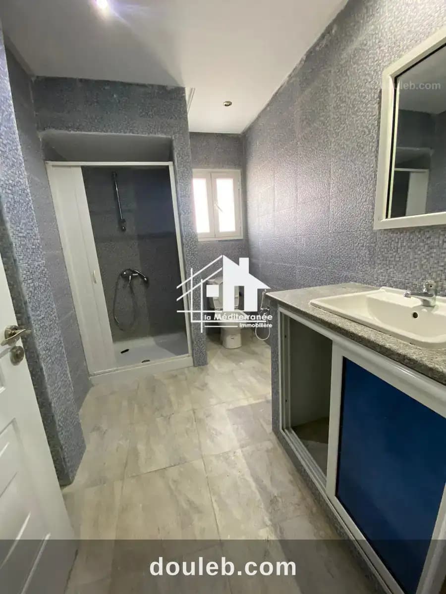 Appartement s2 rdc à bayrem etounsi - Miniature 5