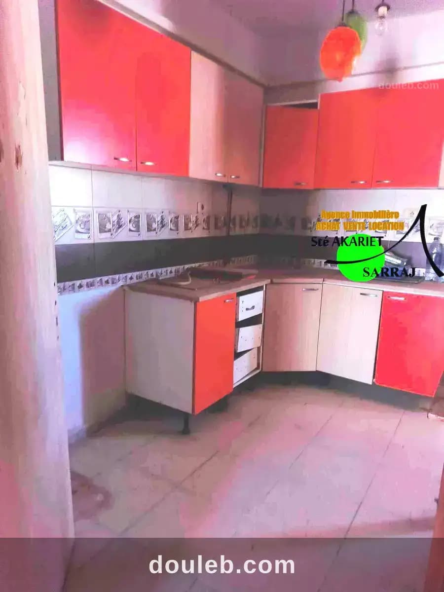 Opportunité appartement s2 à cité riadh 5 à Sousse