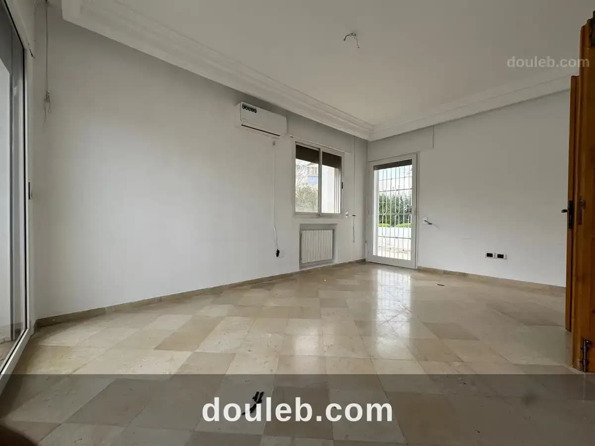 Villa à usage habitation ou bureautique à menzah 9 à Tunis