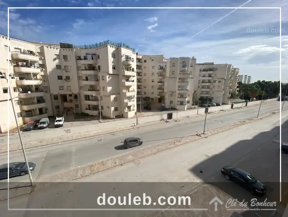 Appartement s2 à l'aouina à Tunis