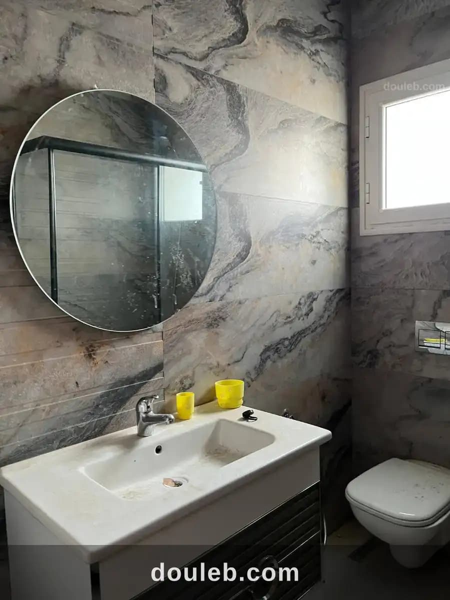 Premier étage de villa mj 6 - Miniature 5