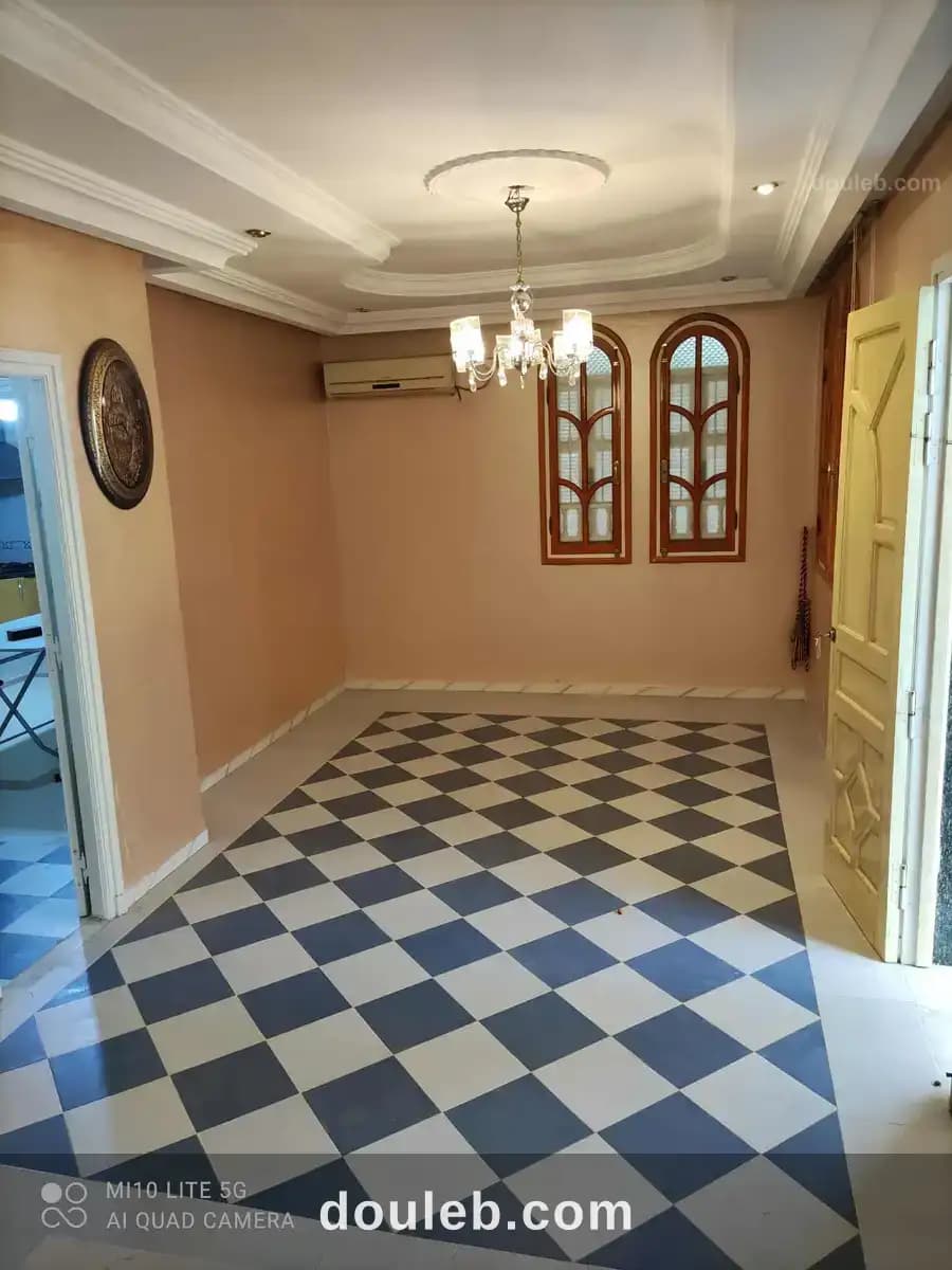 Villa avec deux logements proche sousse mall - Miniature 4