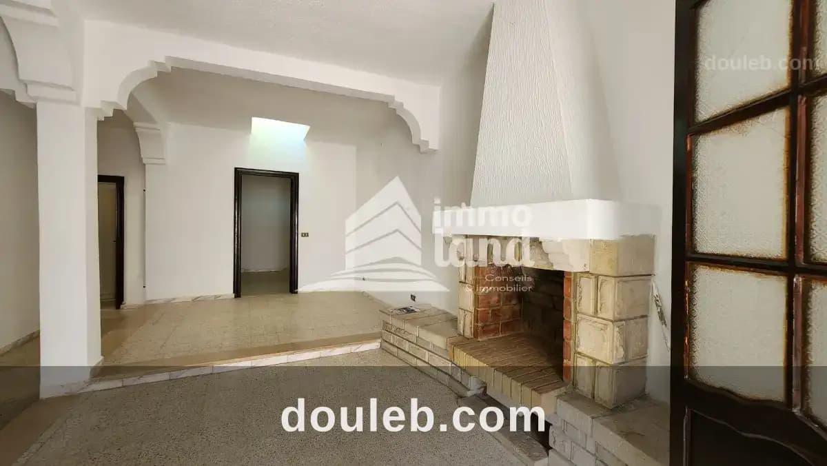 Etage de villa s3 à la marsa à Tunis