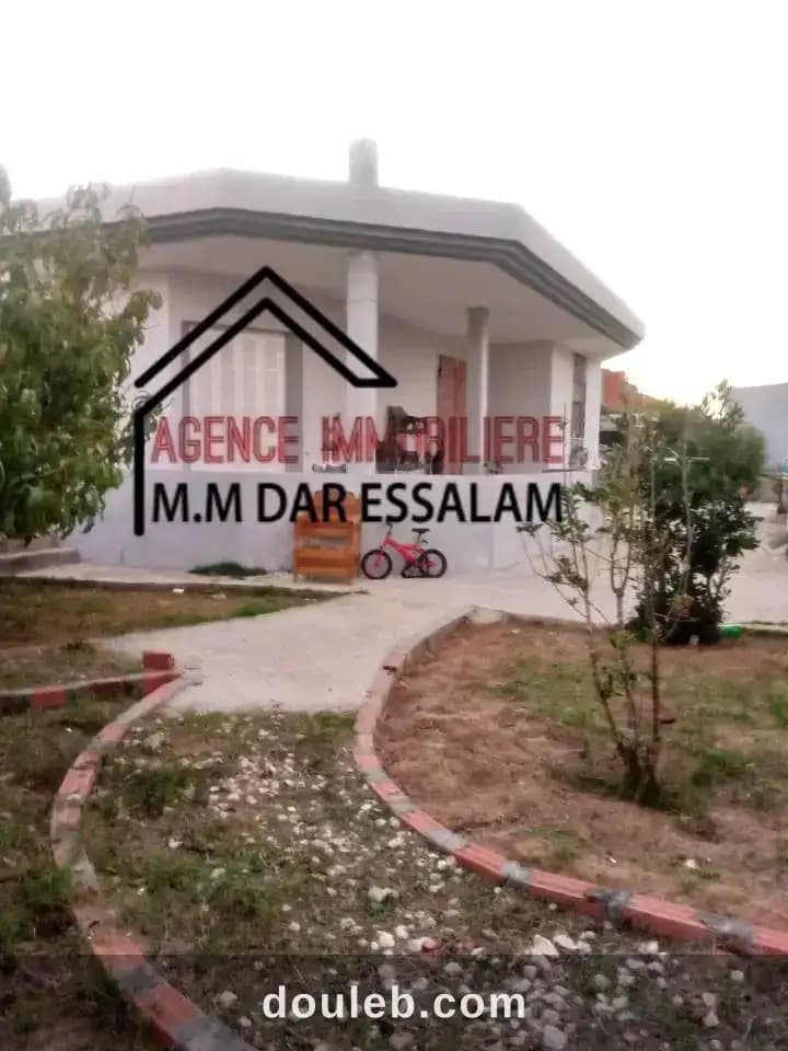 Villa avec un grand jardin à Nabeul