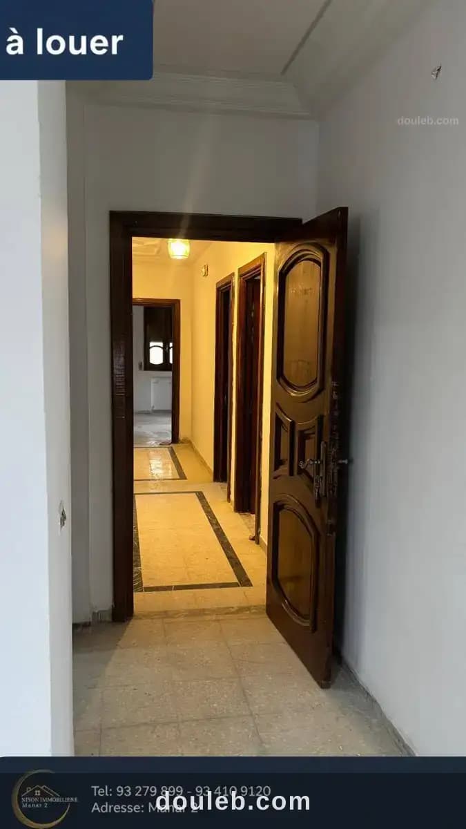 Jolie s 4 a manar 1 à Tunis