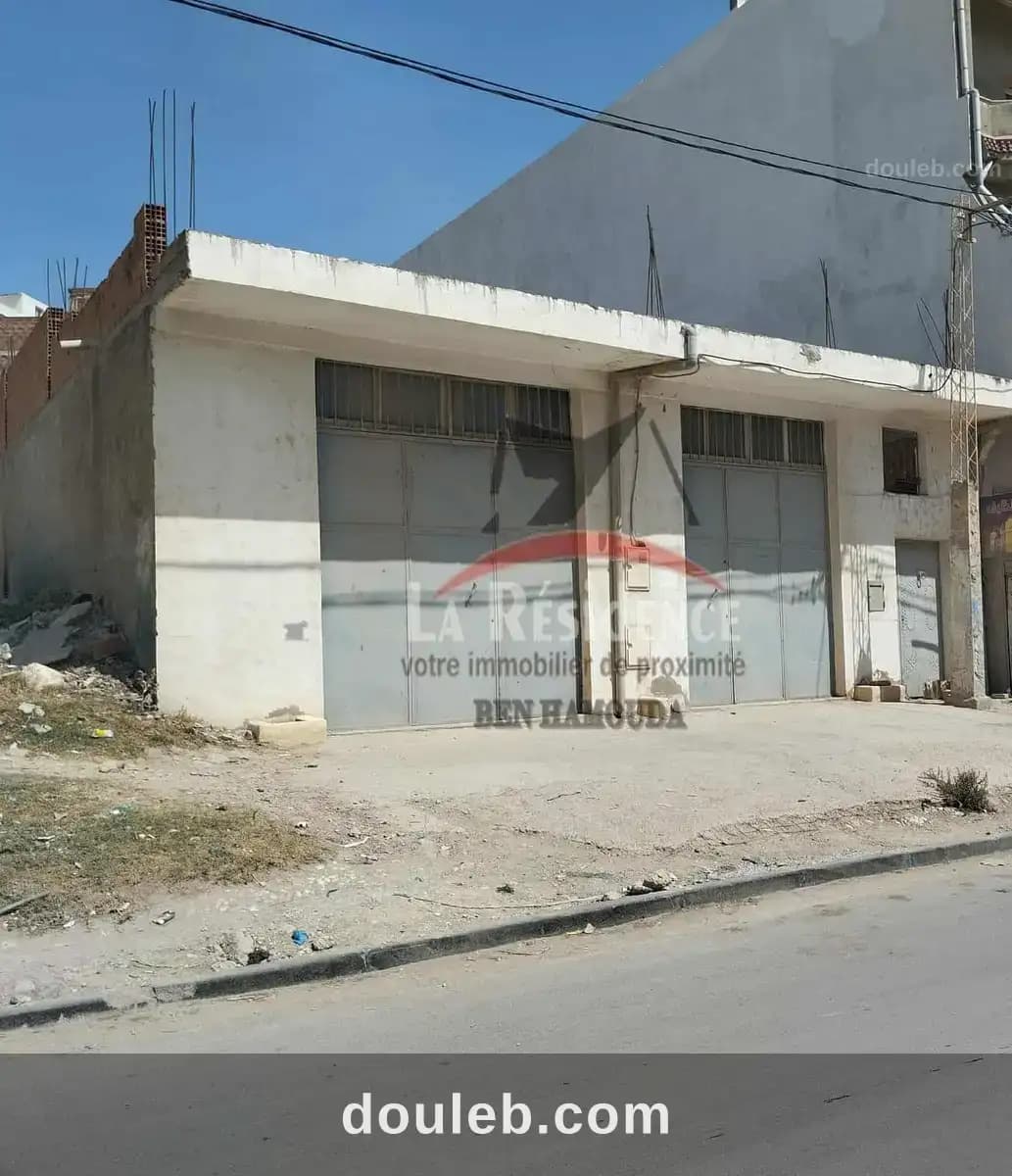 Local commercial sur la route bizerte - Miniature 3