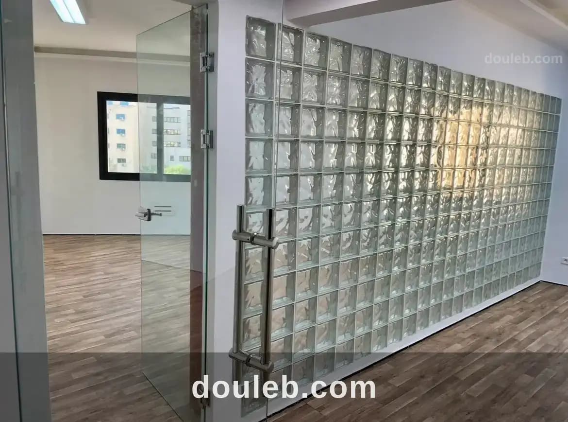 Bureau haute standing 200m2 8 pièces à Tunis