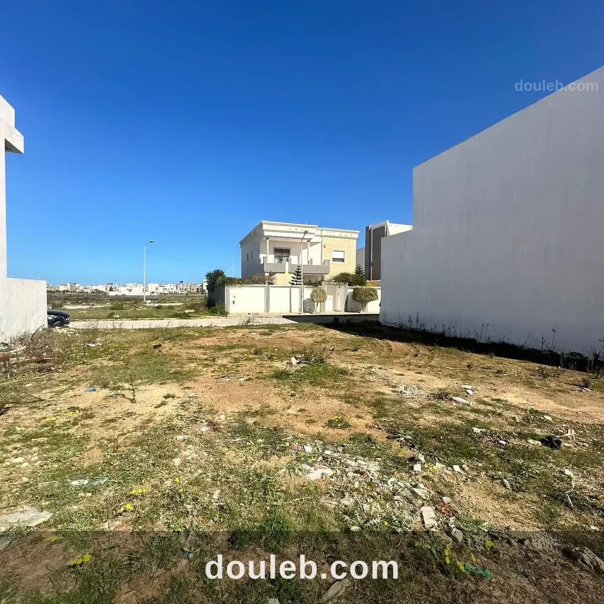 Av terrain 375 m2 à Ben Arous