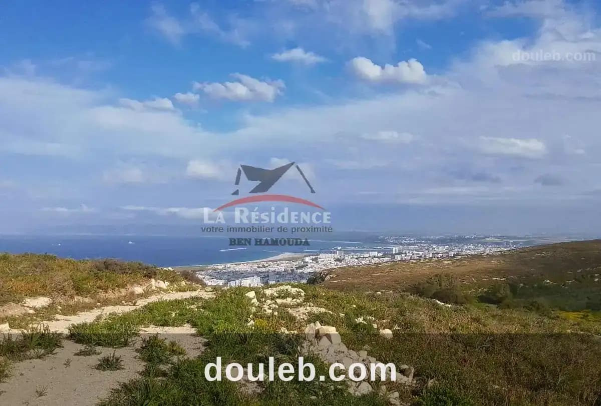 Terrain vue sur mer à ain berda bizerte à Bizerte
