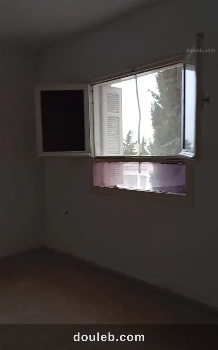 Un appart ancien état s3 à menzah 9 b à Tunis
