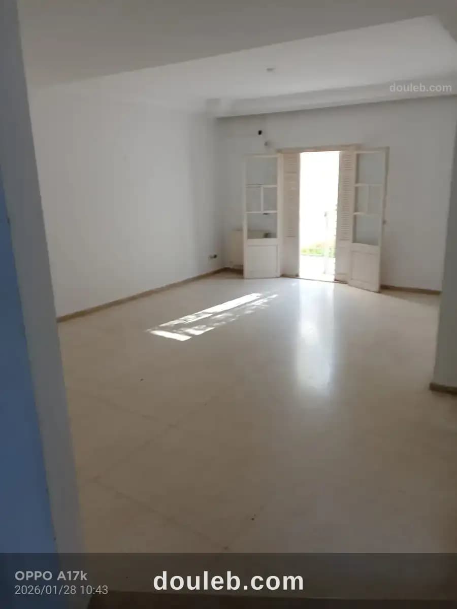 Rez de chaussée d'une villa s 3 cité nasr 1 - Miniature 3