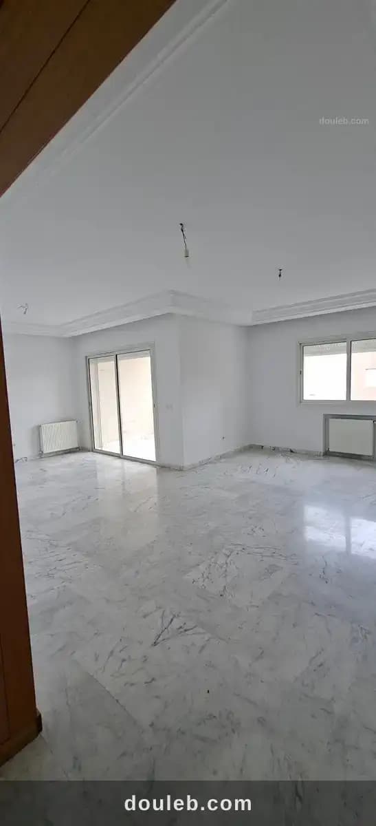 Un appartement s 2 jardin de carthage à Tunis