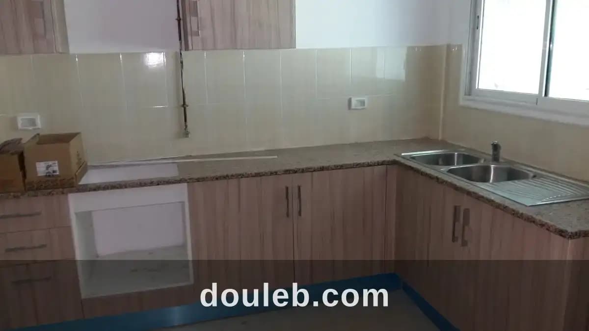 Appartement s3 a sakiet ezzit - Miniature 2