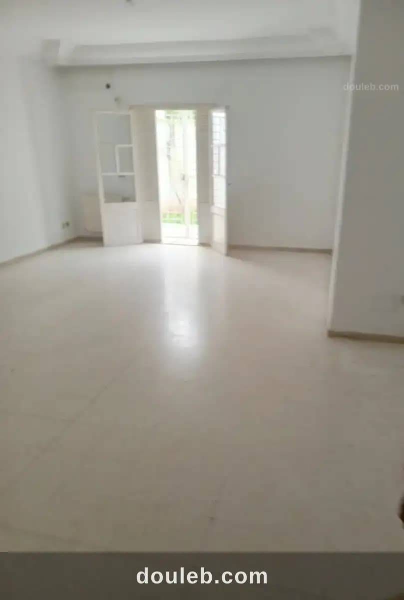 Ennasr rdc villa s 3 avec jardin et terrasse - Miniature 4