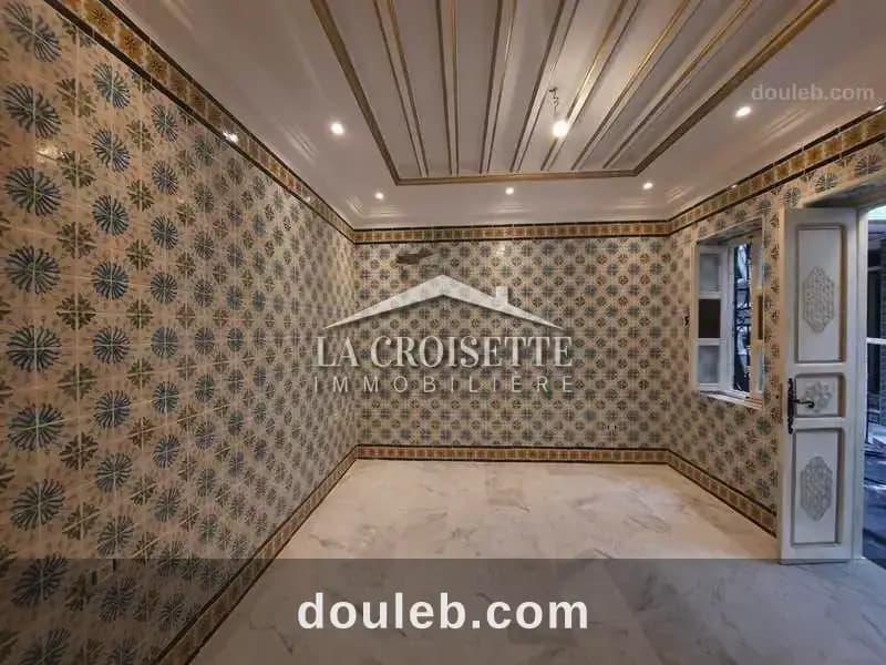 Villa s4 meublée avec piscine à gammarth à Tunis