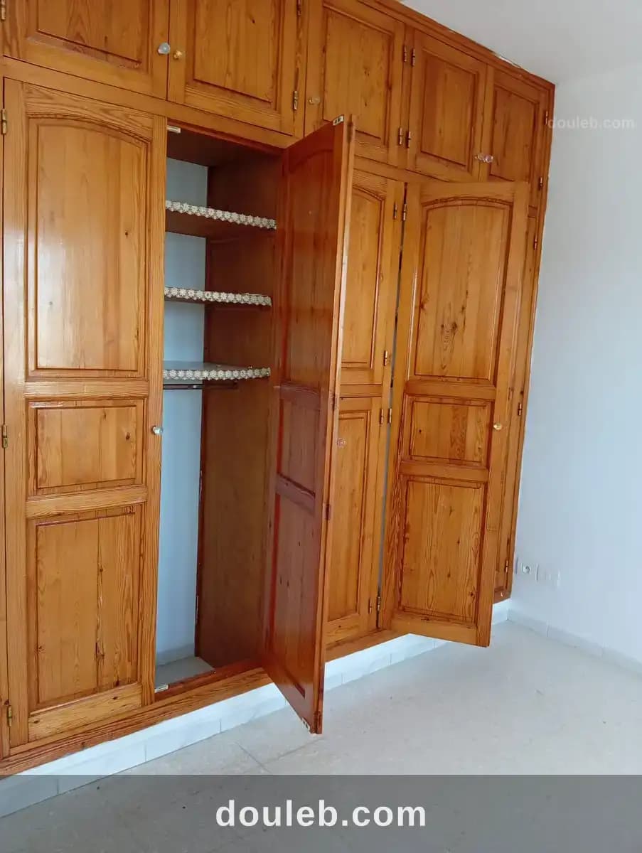 Un appartement s3 à ennasr 2 kiosque agil - Miniature 3