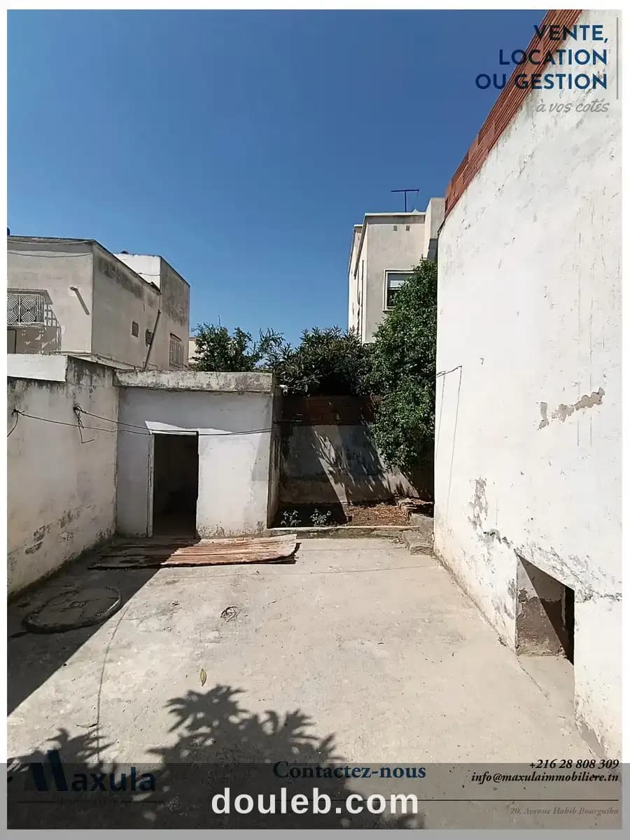Villa s3 a renover a ben arous - Miniature 5
