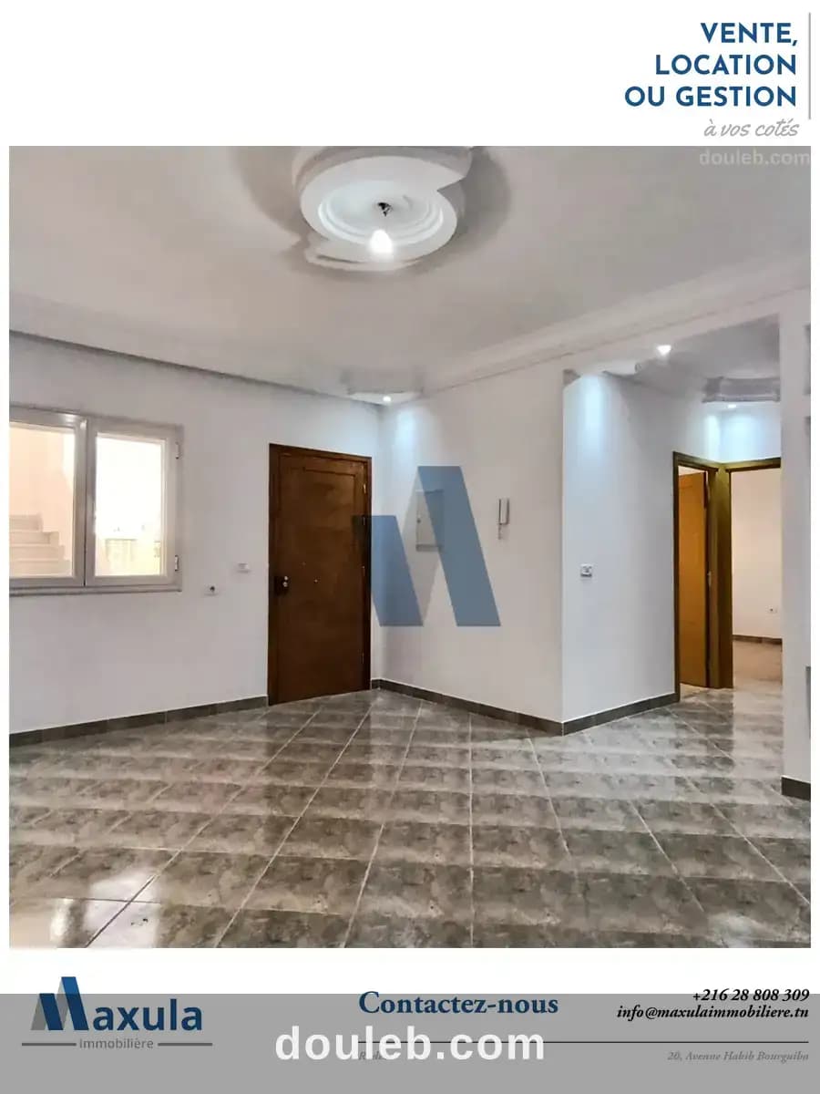 Etage de villa s4 jamais habite a rades med ali à Ben Arous