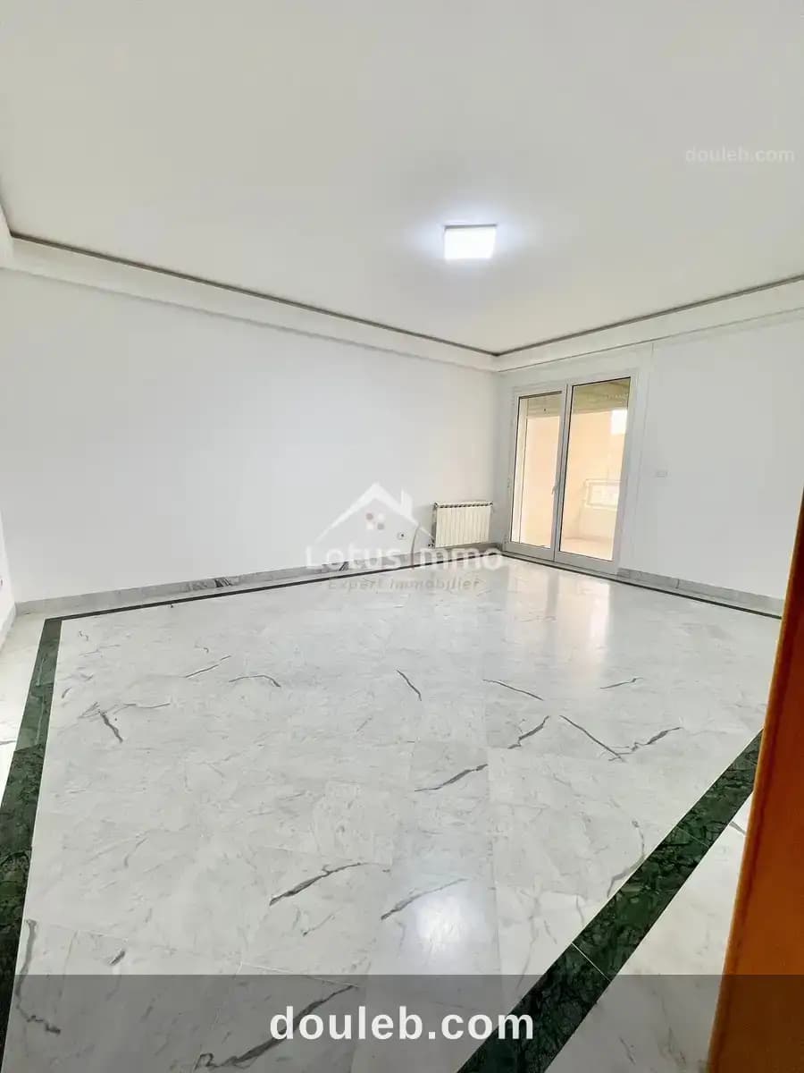 Appartement s2 à ennasr 2 à Ariana