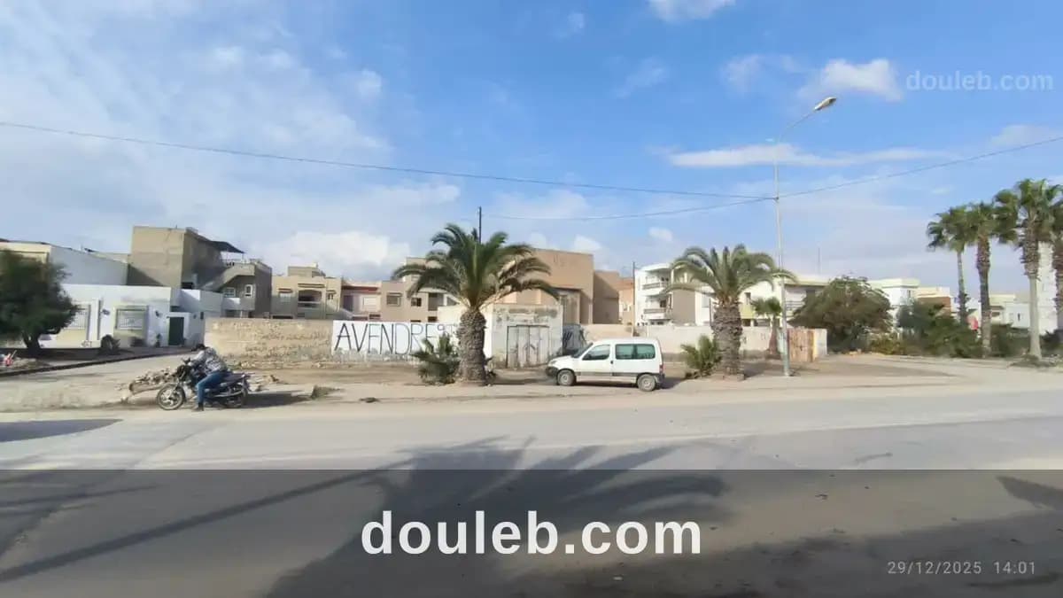 Terrain pour promoteur route principale à Sfax