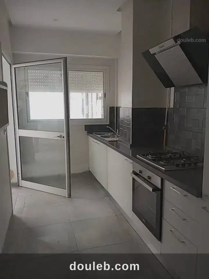 Appartement s 1 cité nasr 2 à Ariana