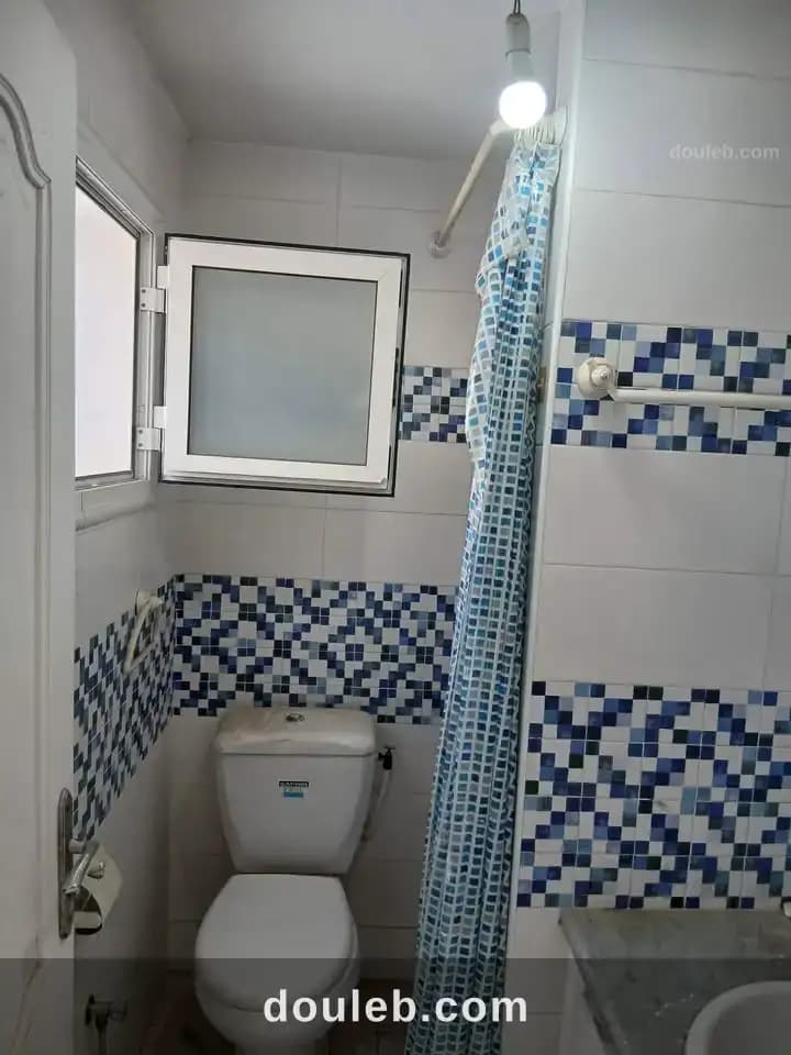 Etage d'une maison hamr - Miniature 2