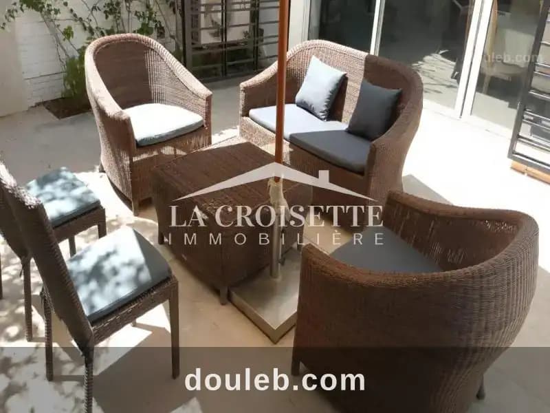 Duplex s3 meublé avec jardin à gammarth mdl0005 - Miniature 3