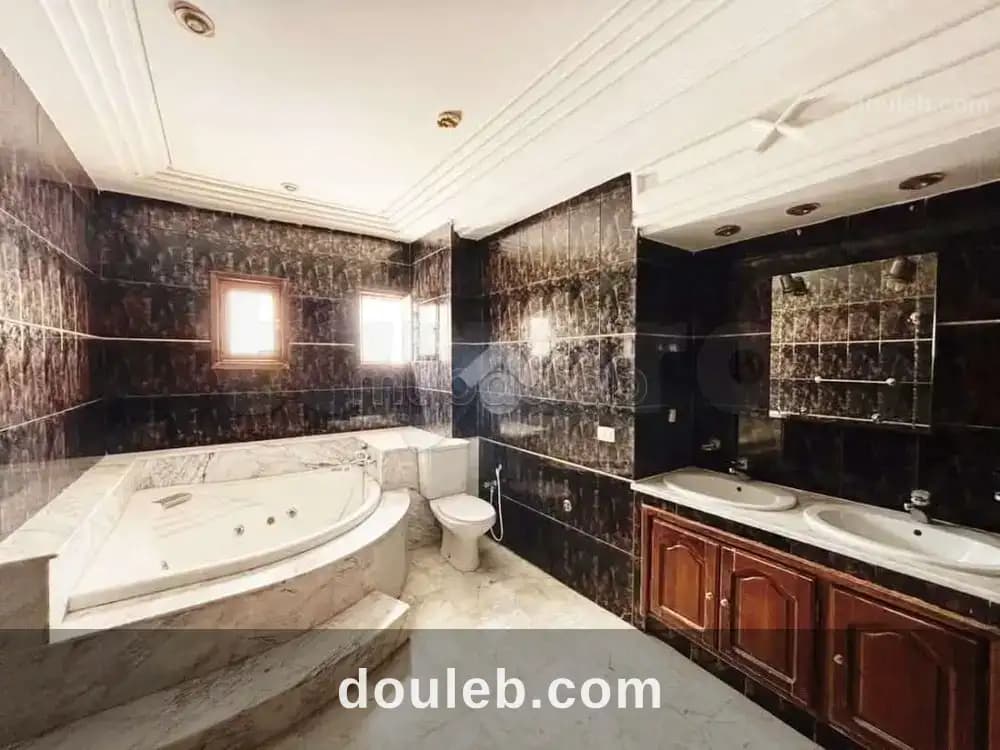 Jolie s4 a manar 1 - Miniature 2