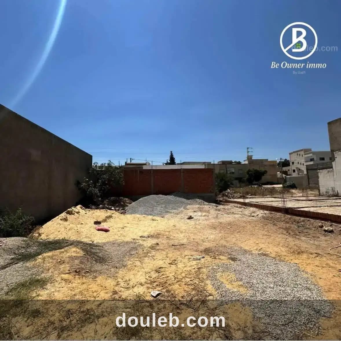 Terrain 242 m2 à soliman ville à Nabeul