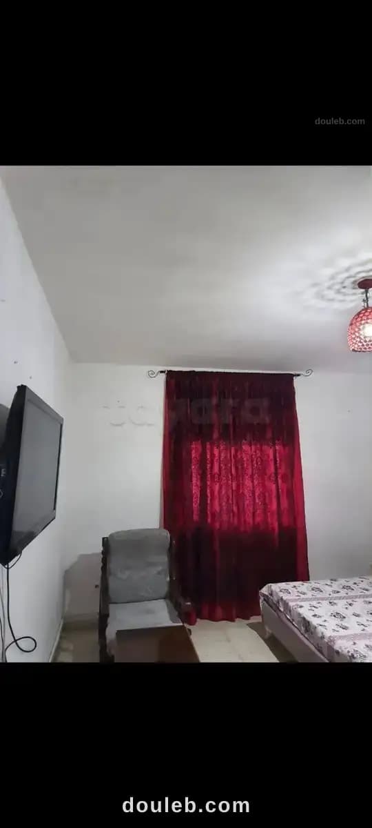 Jolie s 1 a manar 1 à Tunis