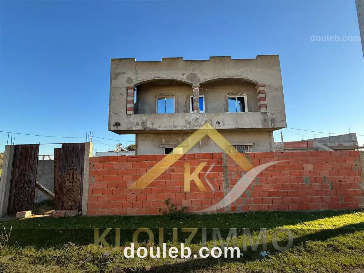 Une villa en duplexe a sidi ahmed bizerte à Bizerte
