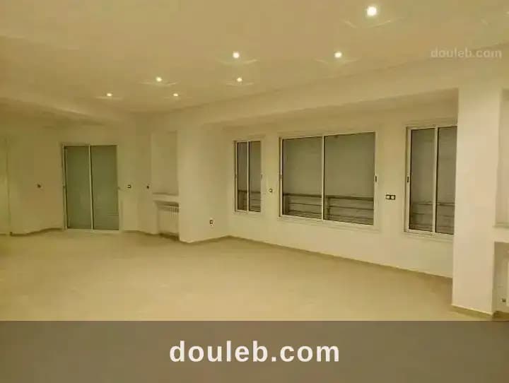 Étage de villa s 3 jardin d'el menzah à Ariana