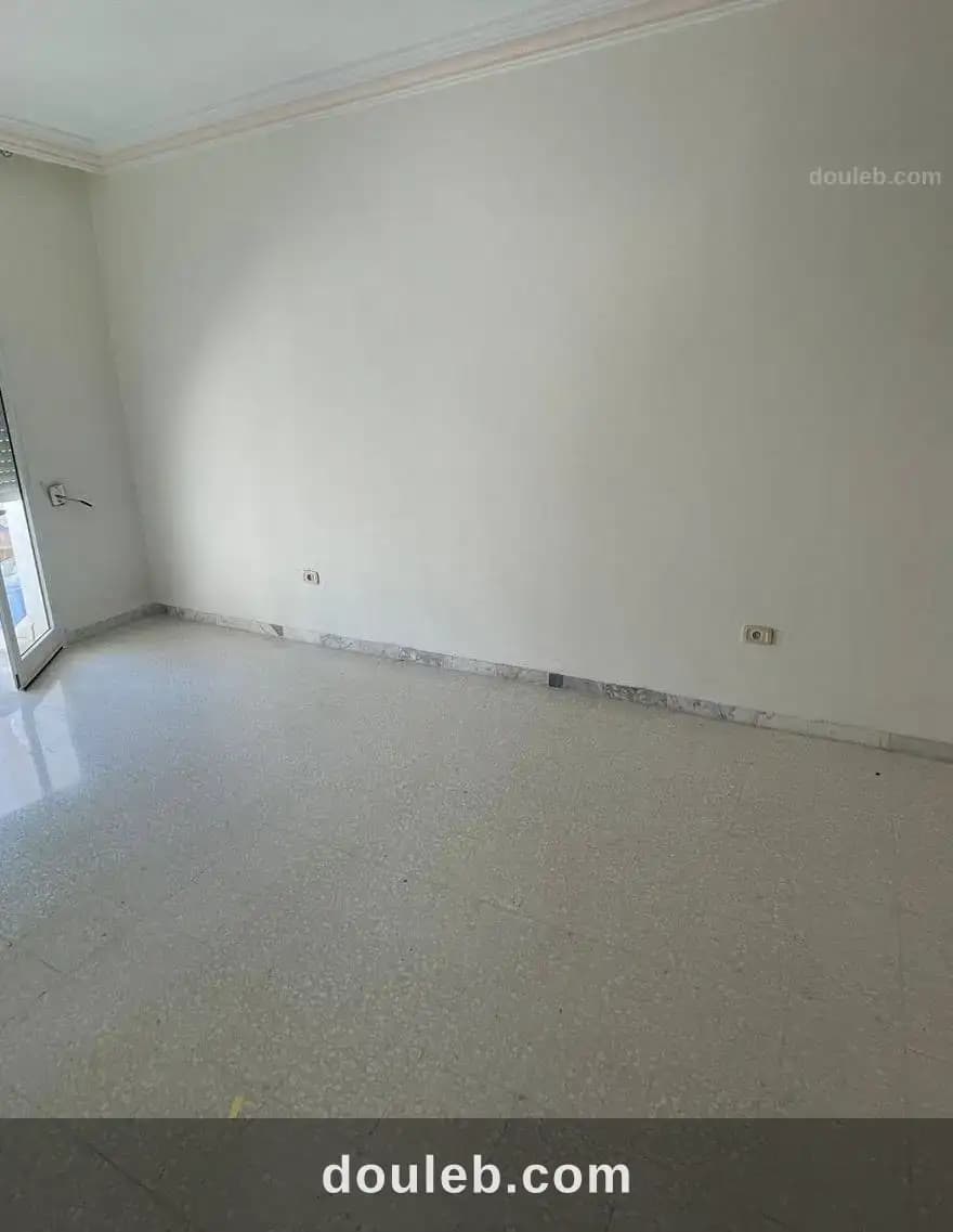 Étage de villa à la marsa ettabek à Tunis