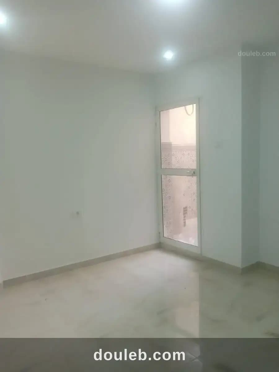 Un s2 jamais habité à cité du stade à Tunis