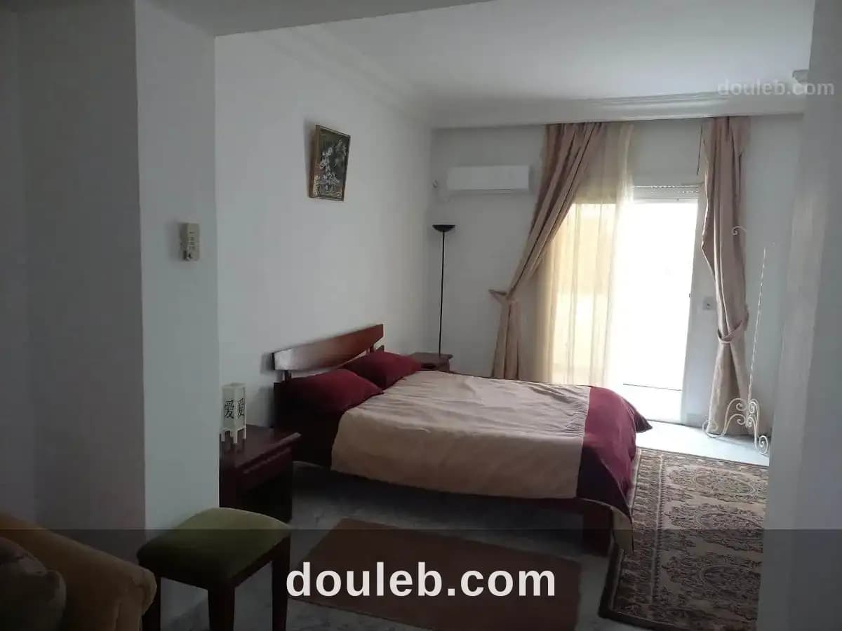 Appr s1 avec meuble résidence gardée jean d'arc à Tunis