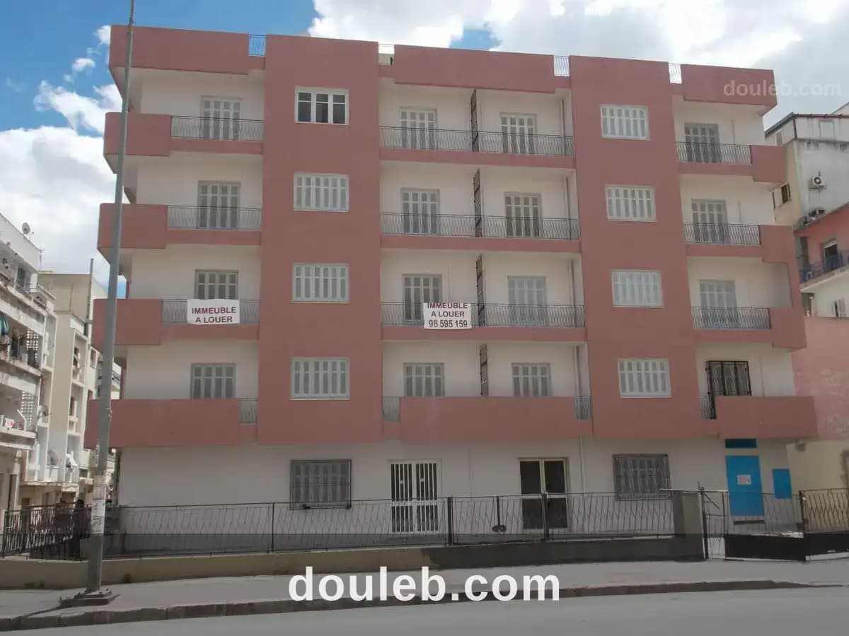Immeuble à lafayette idéal pour bureaux à Tunis