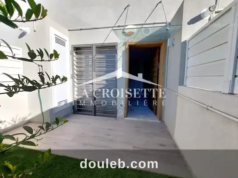 Duplex s1 avec jardin à la marsa mdl0711 à Tunis