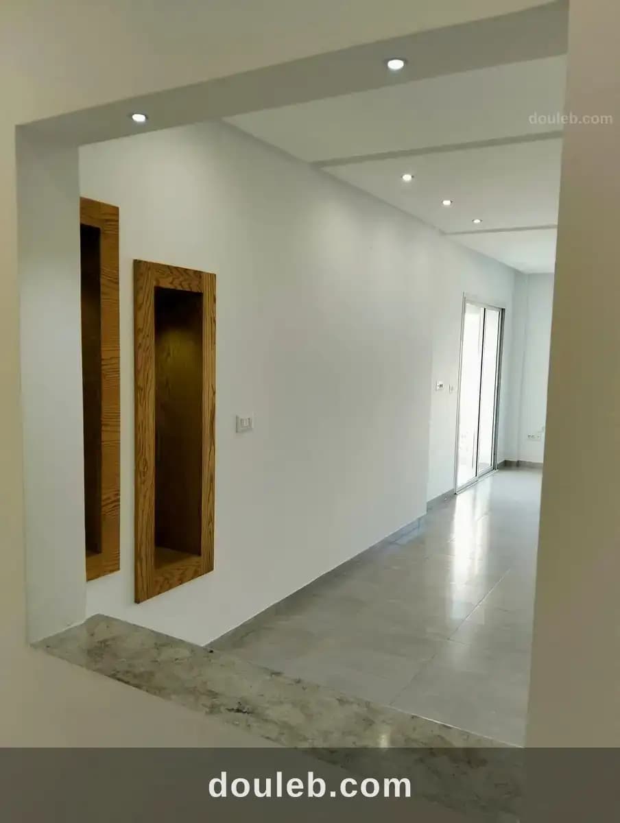 Agréable étage de villa s3 jardins d'el menzah 2 à Ariana