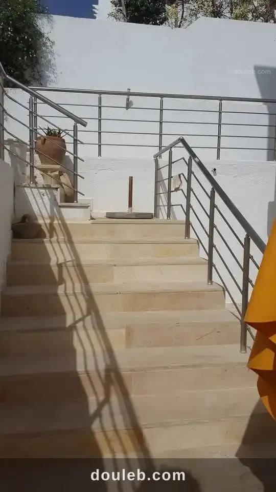 Ennasr 2 spacieux rdj villa s4 à Ariana
