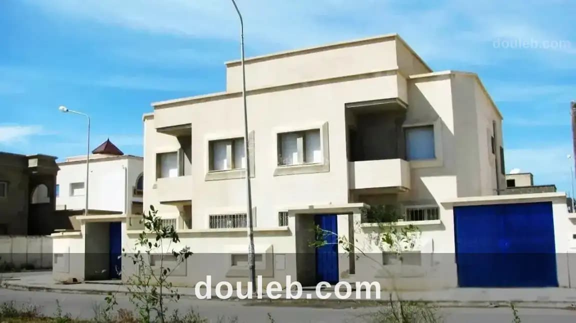 Splendide villa en duplex à Ben Arous