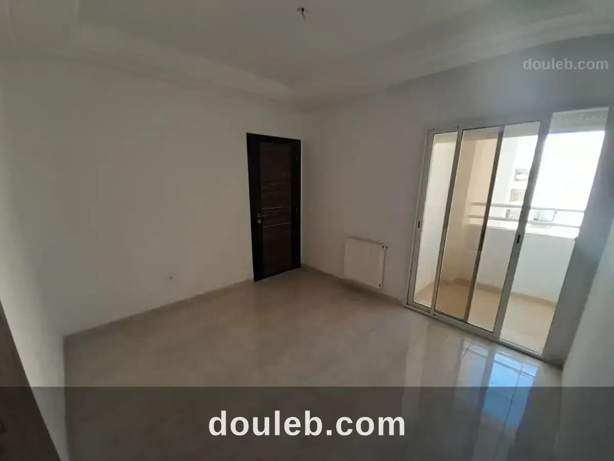Apprtement s2 a medina jdida à Ben Arous