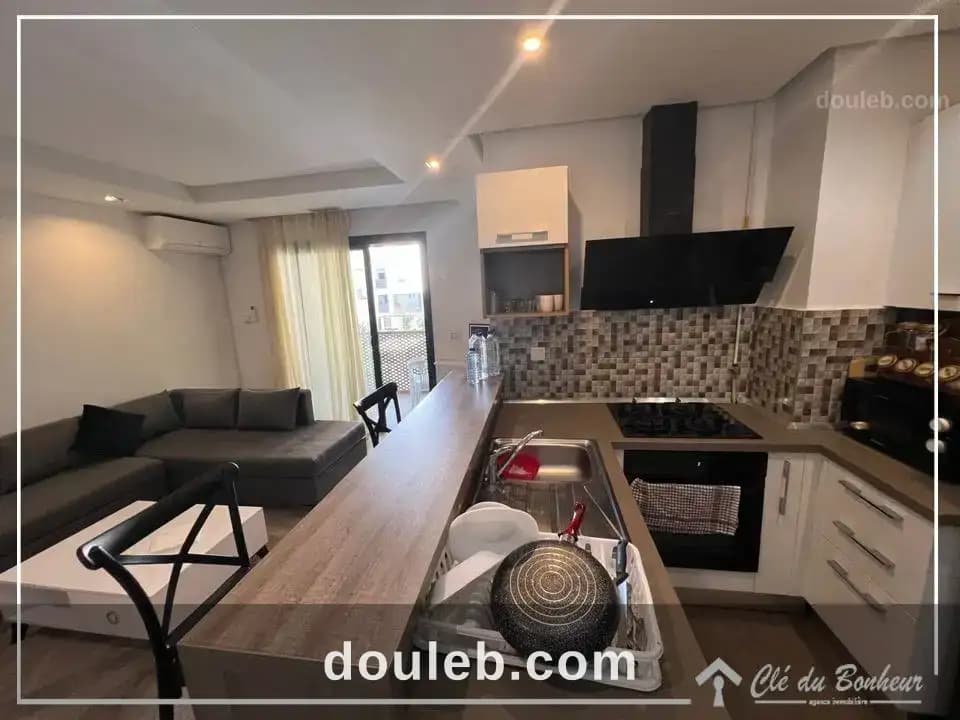 Superbe appartement richement meublé - Miniature 2