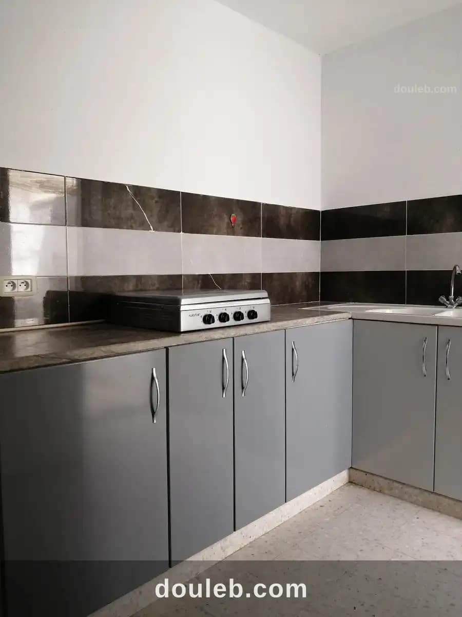 S0 richement meuble - Miniature 3