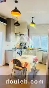 A un etage de villa meubl a ref94a - Miniature 5