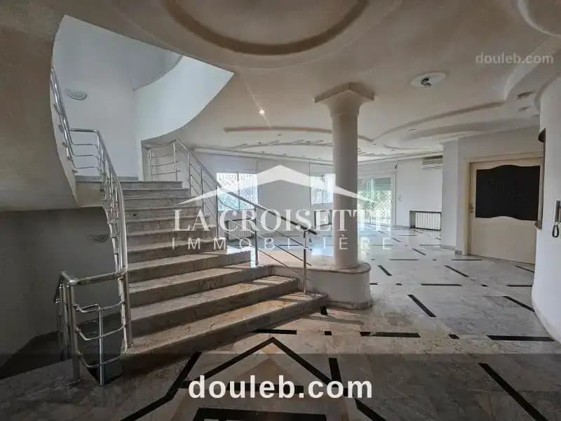 Villa s5 à la soukra zvl0063 à Ariana