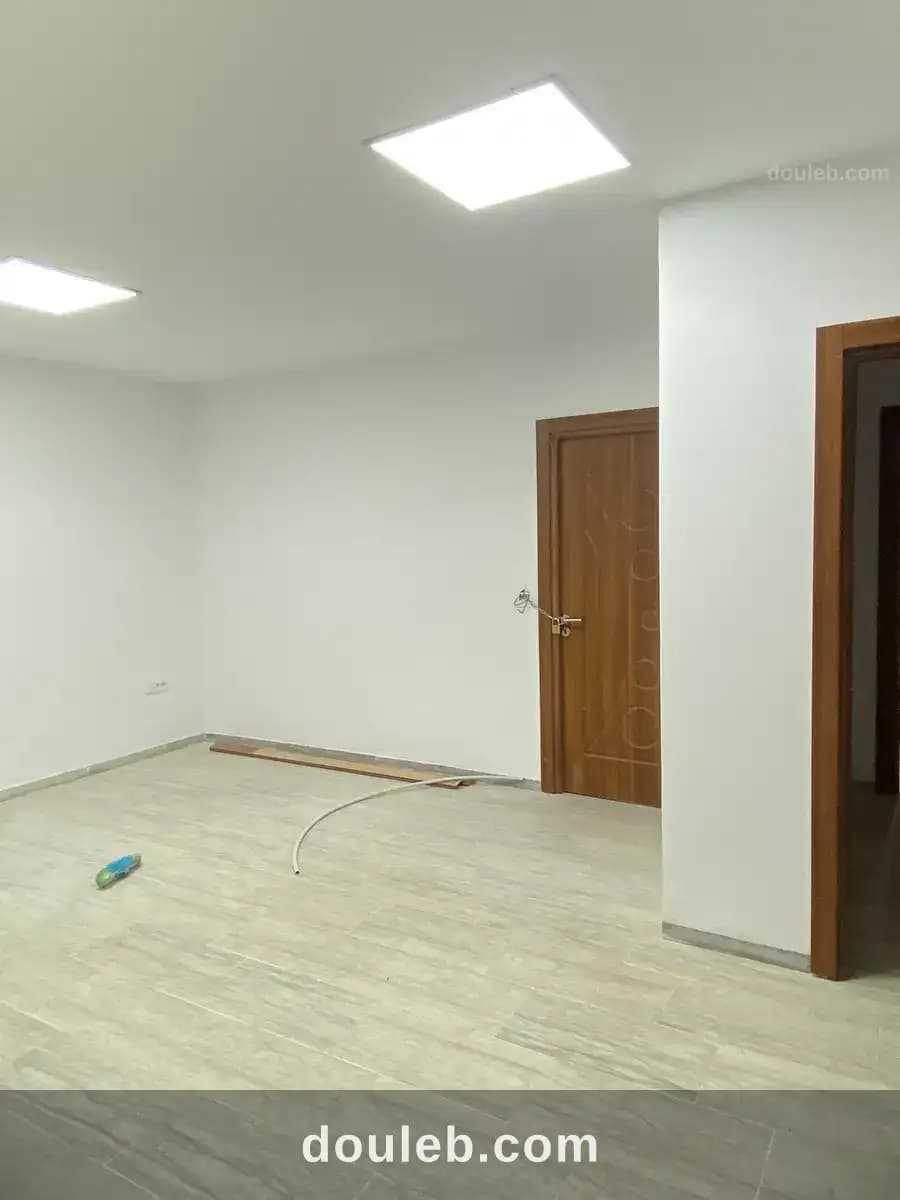 Bureaux s1 s2 s3 à radeq à Ben Arous