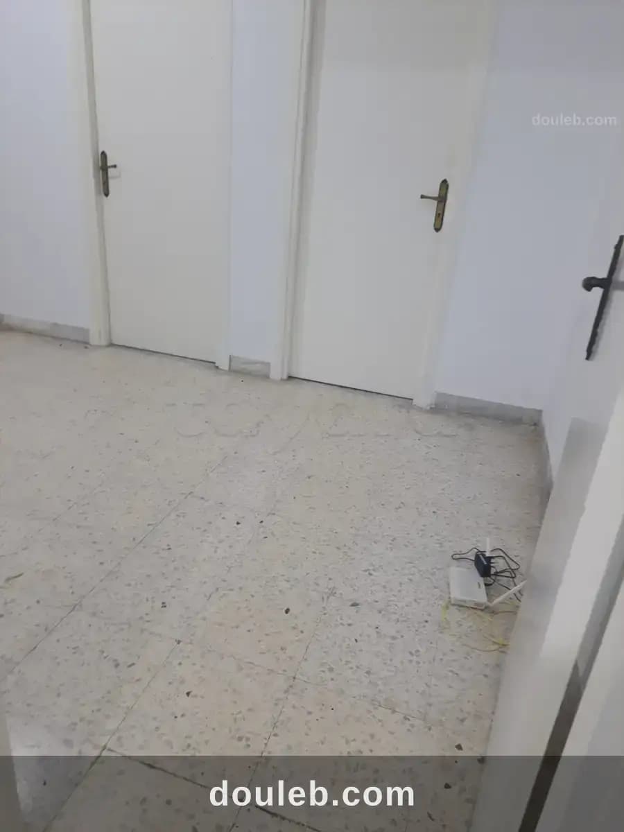 Appartement en face campus universitaire manar1 - Miniature 2